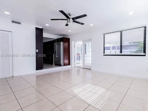 1600 NW 29th Avenue Miami FL 33125