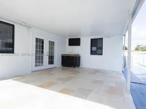 1600 NW 29th Avenue Miami FL 33125