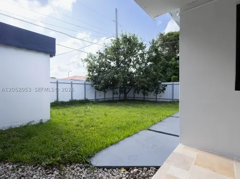 1600 NW 29th Avenue Miami FL 33125