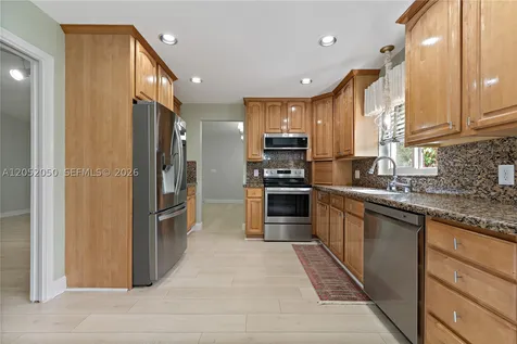 6307 Silk Oak Circle Tamarac FL 33319