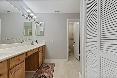 6307 Silk Oak Circle Tamarac FL 33319