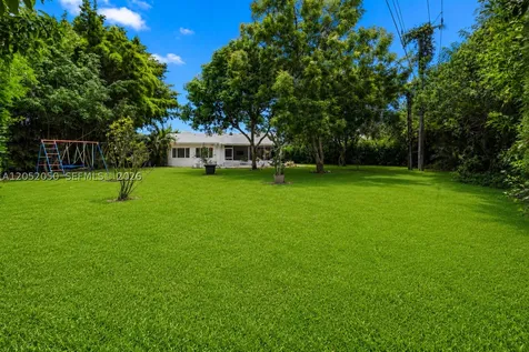 6307 Silk Oak Circle Tamarac FL 33319
