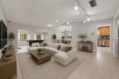 6307 Silk Oak Circle Tamarac FL 33319