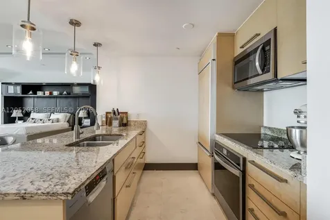 1800 S Ocean Drive Hallandale Beach FL 33009