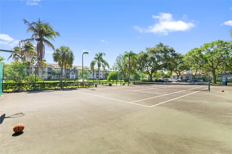 2640 S University Drive Davie FL 33328