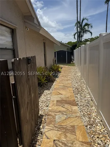 8765 SW 58th Street Cooper City FL 33328