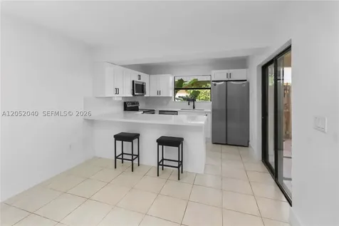 14213 SW 94th Cir Lane Miami FL 33186