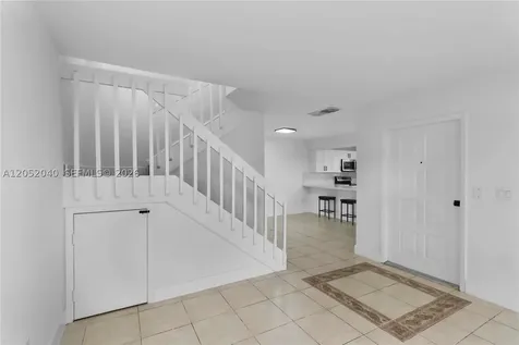 14213 SW 94th Cir Lane Miami FL 33186
