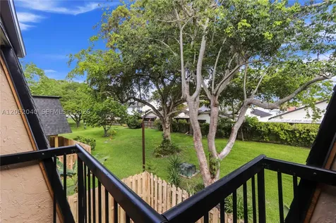 14213 SW 94th Cir Lane Miami FL 33186