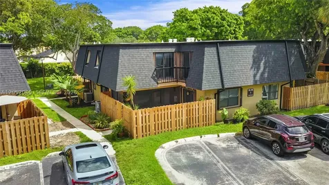 14213 SW 94th Cir Lane Miami FL 33186