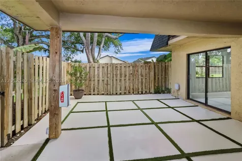 14213 SW 94th Cir Lane Miami FL 33186