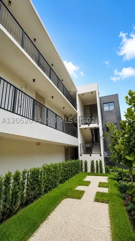 8106 NE 1st Avenue Miami FL 33138