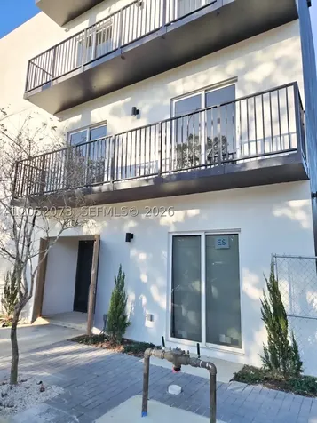 8106 NE 1st Avenue Miami FL 33138
