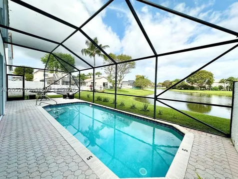 7647 Rockport Circle Lake Worth FL 33467