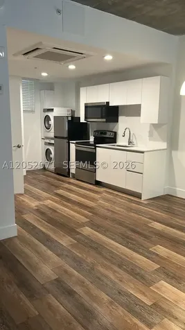 141 NW 16th Avenue Miami FL 33125