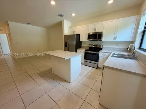 11115 W 32nd Lane Hialeah FL 33018