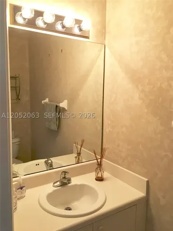 4258 Vineyard Circle Weston FL 33332