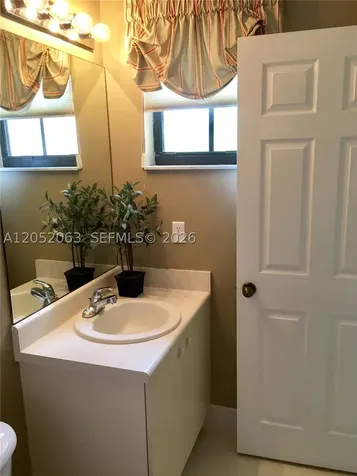 4258 Vineyard Circle Weston FL 33332