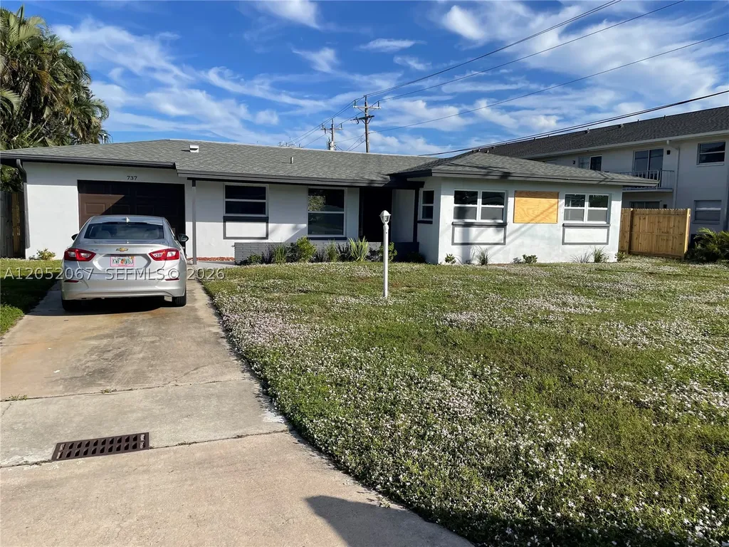 737 Sesame Court Cape Coral FL 33904