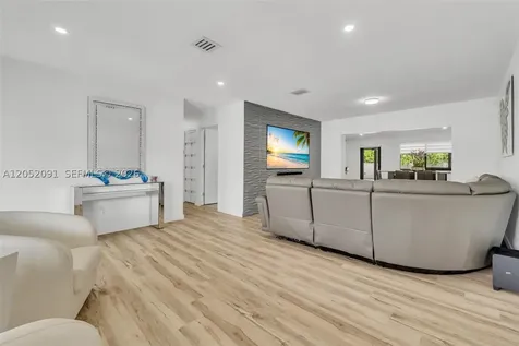 11520 SW 138th Street Miami FL 33176