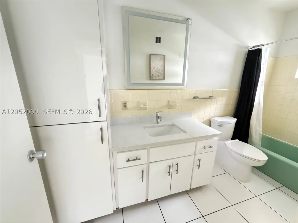 2352 NE 9th Street Fort Lauderdale FL 33304