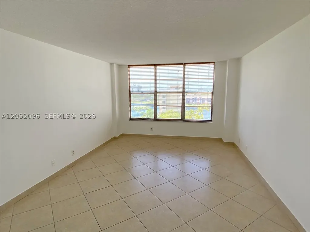 3800 S Ocean Drive Hollywood FL 33019