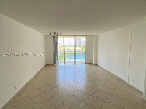 3800 S Ocean Drive Hollywood FL 33019