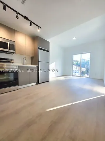 8106 NE 1st Avenue Miami FL 33138