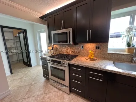9211 SW 13th Street Miami FL 33174