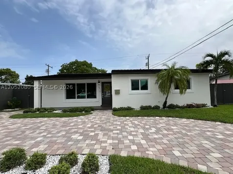 9211 SW 13th Street Miami FL 33174