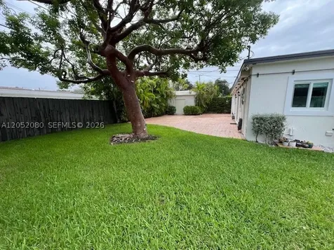 9211 SW 13th Street Miami FL 33174