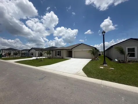 17332 Cantu Court North Fort Myers FL 33917
