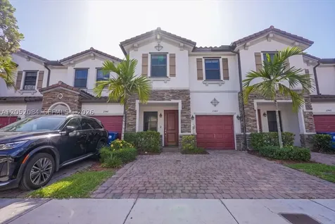 25171 SW 114th Court Homestead FL 33032