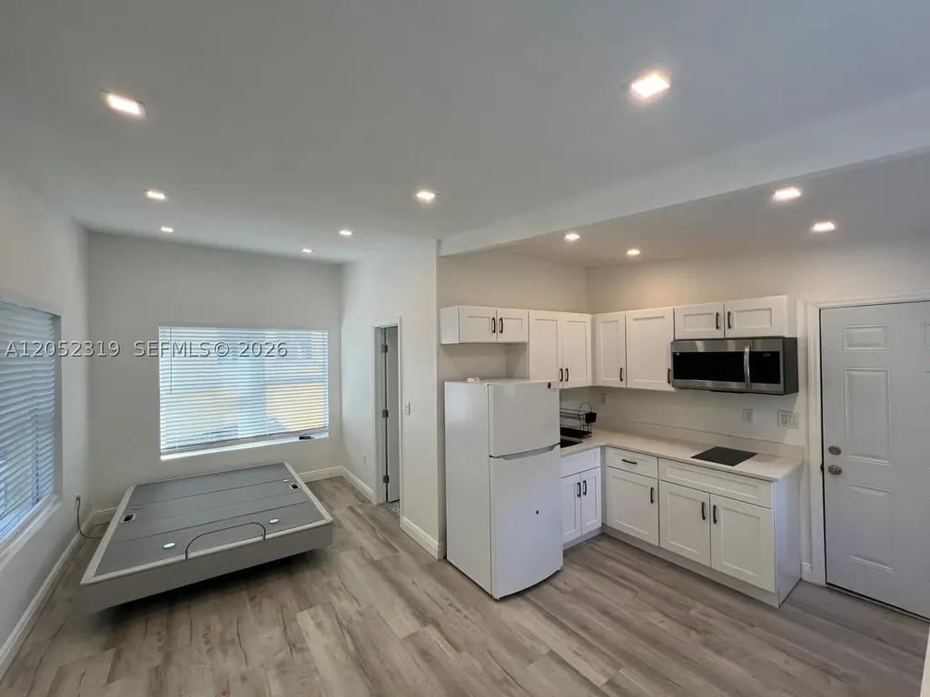1612 Harrison Street Hollywood FL 33020