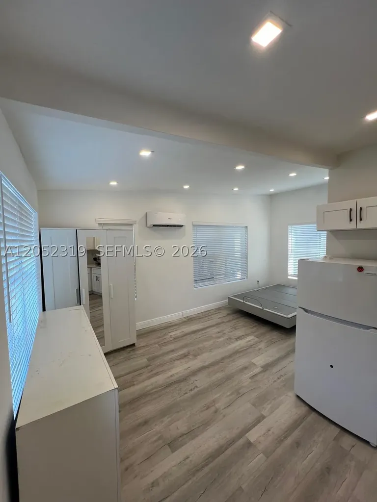 1612 Harrison Street Hollywood FL 33020