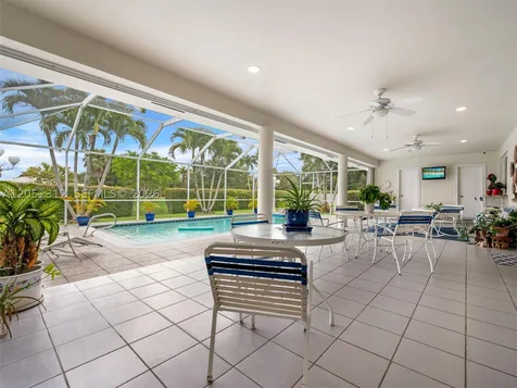 10321 SW 89th Avenue Miami FL 33176