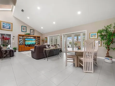 10321 SW 89th Avenue Miami FL 33176