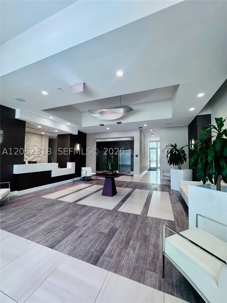 7661 NW 107th Avenue Doral FL 33178