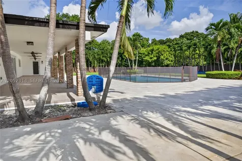 10425 SW 62nd Street Miami FL 33173