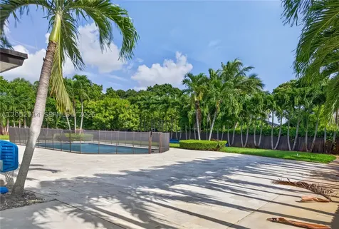 10425 SW 62nd Street Miami FL 33173