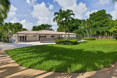 10425 SW 62nd Street Miami FL 33173