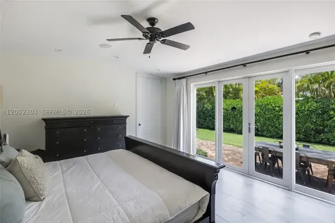 583 W 49th Street Miami Beach FL 33140