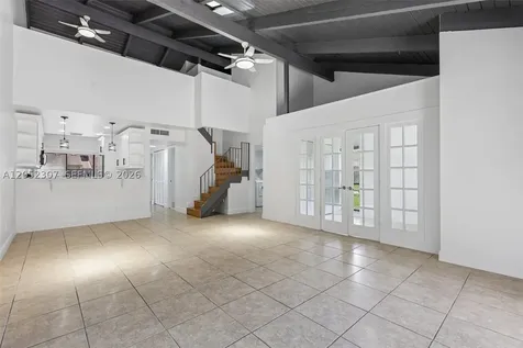 2112 SW 81st Way Davie FL 33324