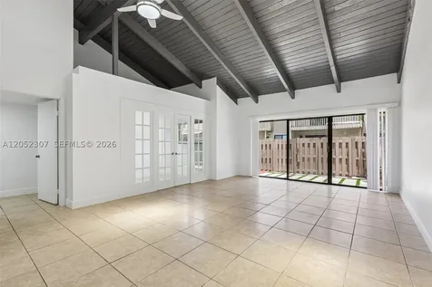 2112 SW 81st Way Davie FL 33324