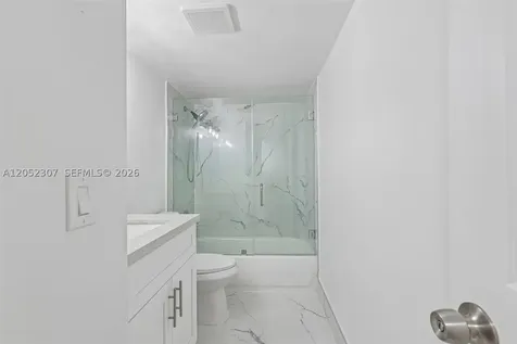2112 SW 81st Way Davie FL 33324