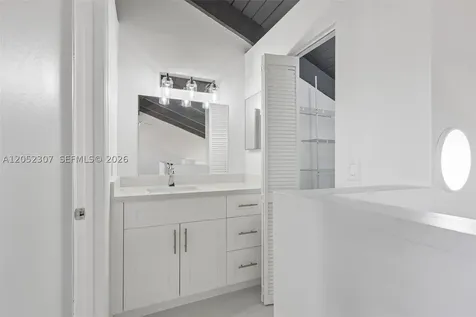 2112 SW 81st Way Davie FL 33324