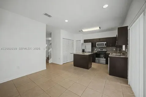 1668 SE 30th Street Homestead FL 33035