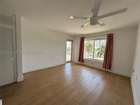 1631 NE 114th Street Miami FL 33181