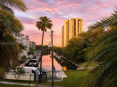1631 NE 114th Street Miami FL 33181