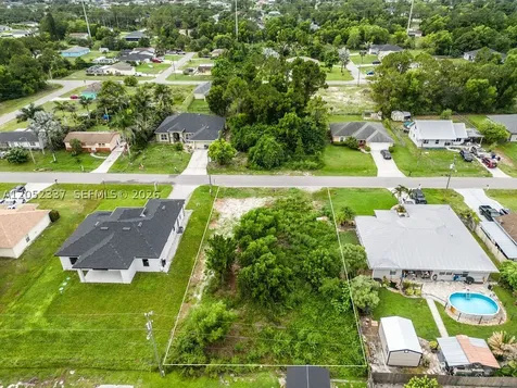 4206 3rd St W 3rd Street W Lehigh Acres FL 33971